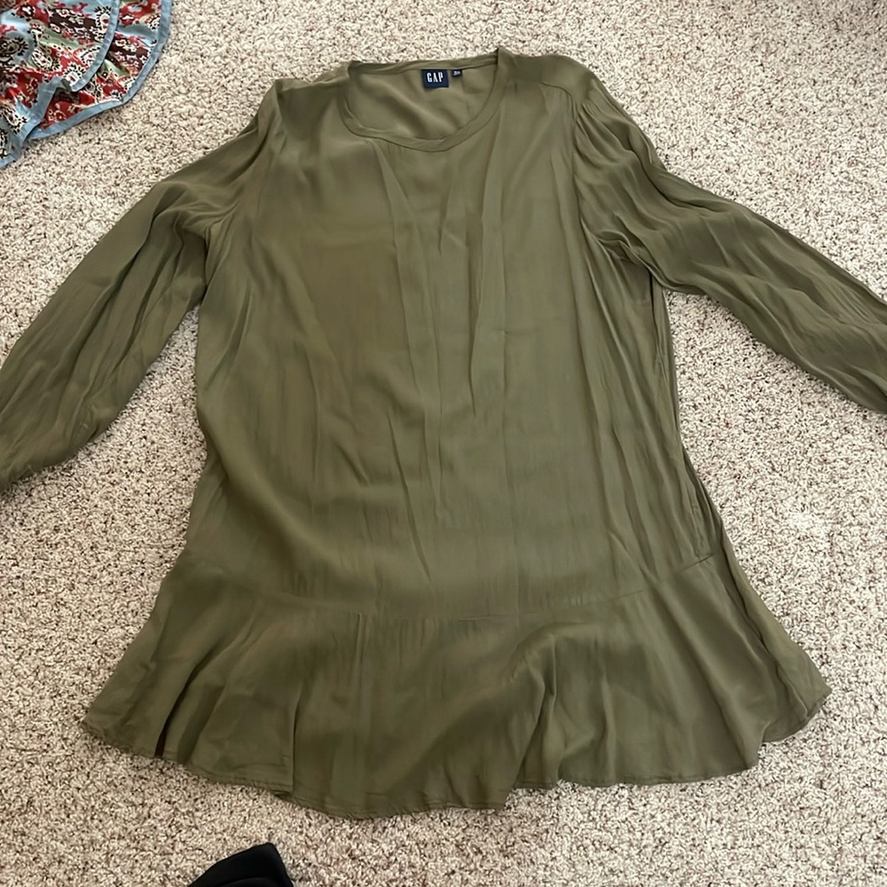 Barely worn Gap tunic